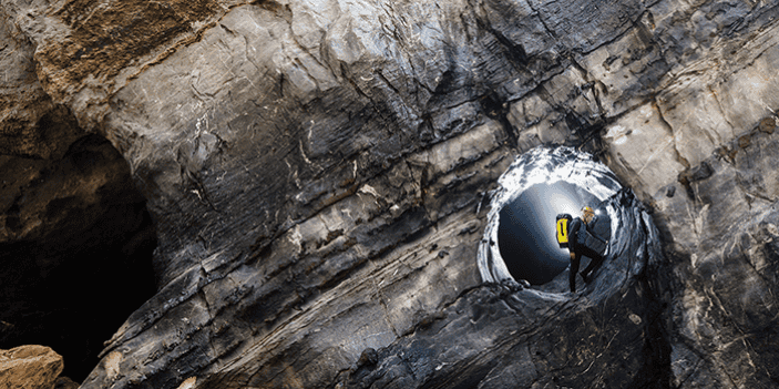 HANG SON DOONG: THE WORLD'S LARGEST CAVE