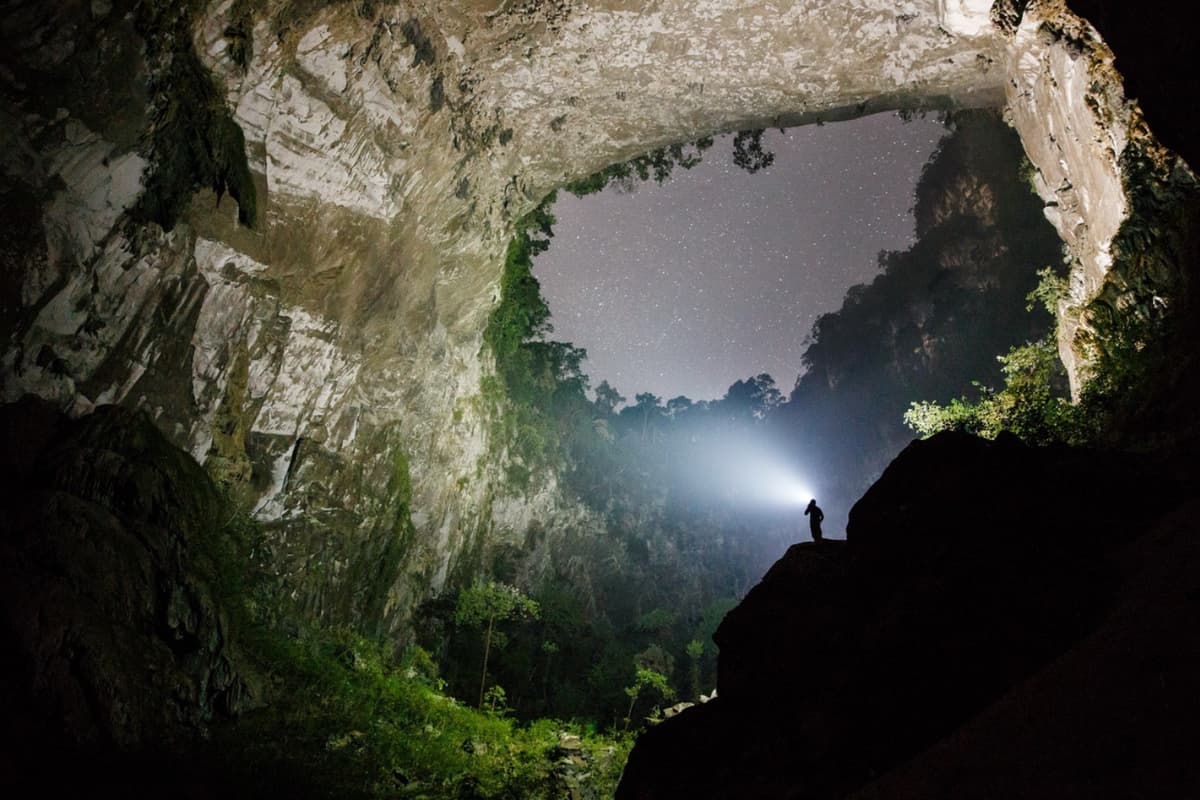 The night scene at Doline 2 is more captivating than the daytime, with a starry sky and absolute tranquility.